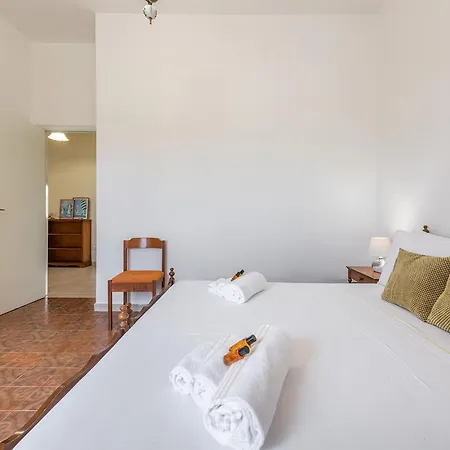 House Minerva Holiday home